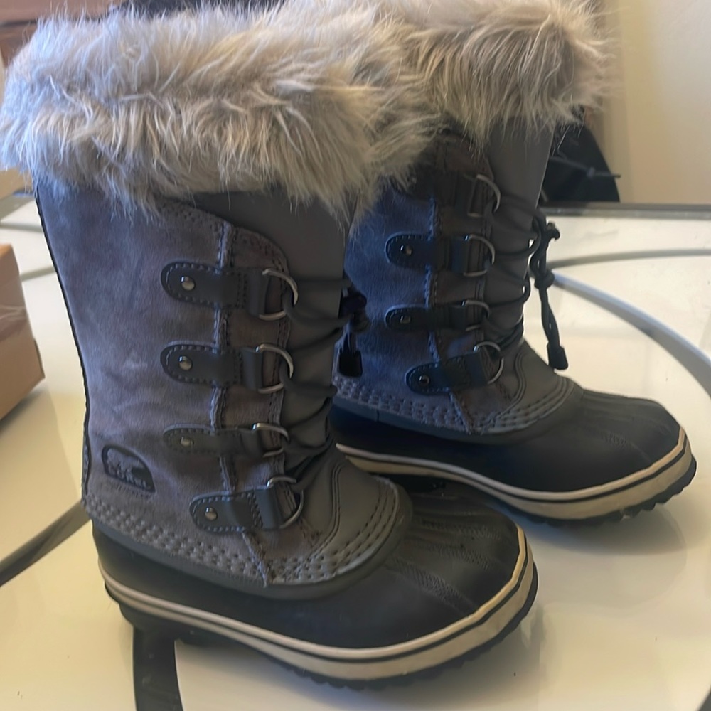 Kids Sorel snow boots